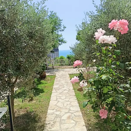 Gozhina Ξενοδοχείο 3*