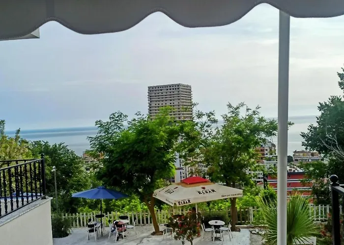 Hotell Gozhina 3*