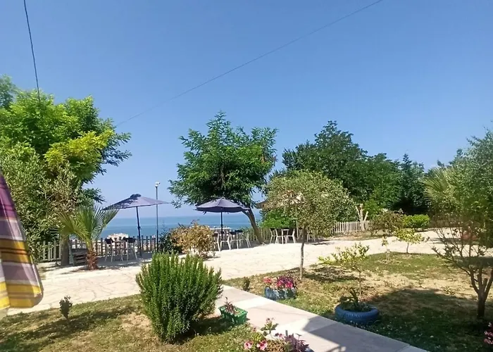 Gozhina Hotell Kryemëdhej